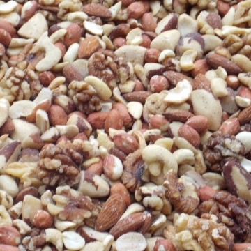Nuts treats medium quantity